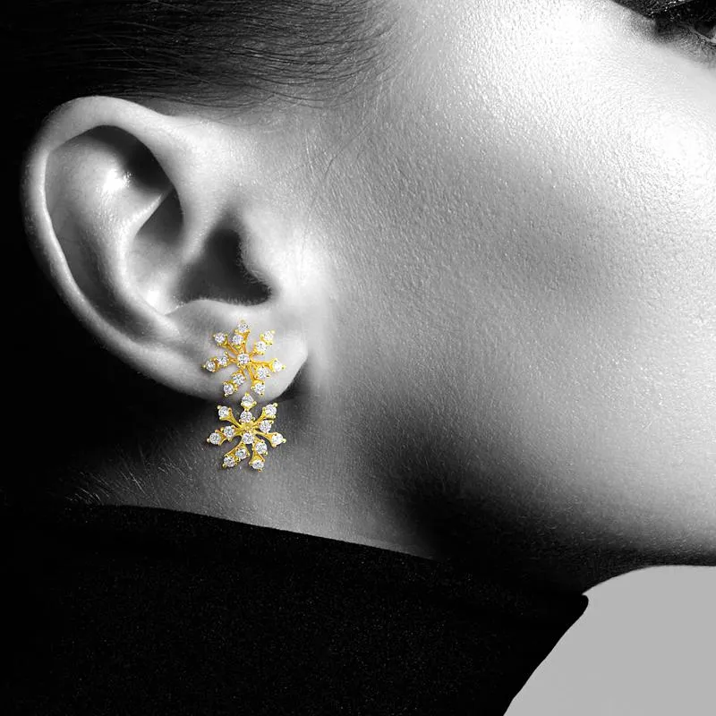 18k Luminus Yellow Gold Earring With 0.75 Cts Vs-Gh Diamonds