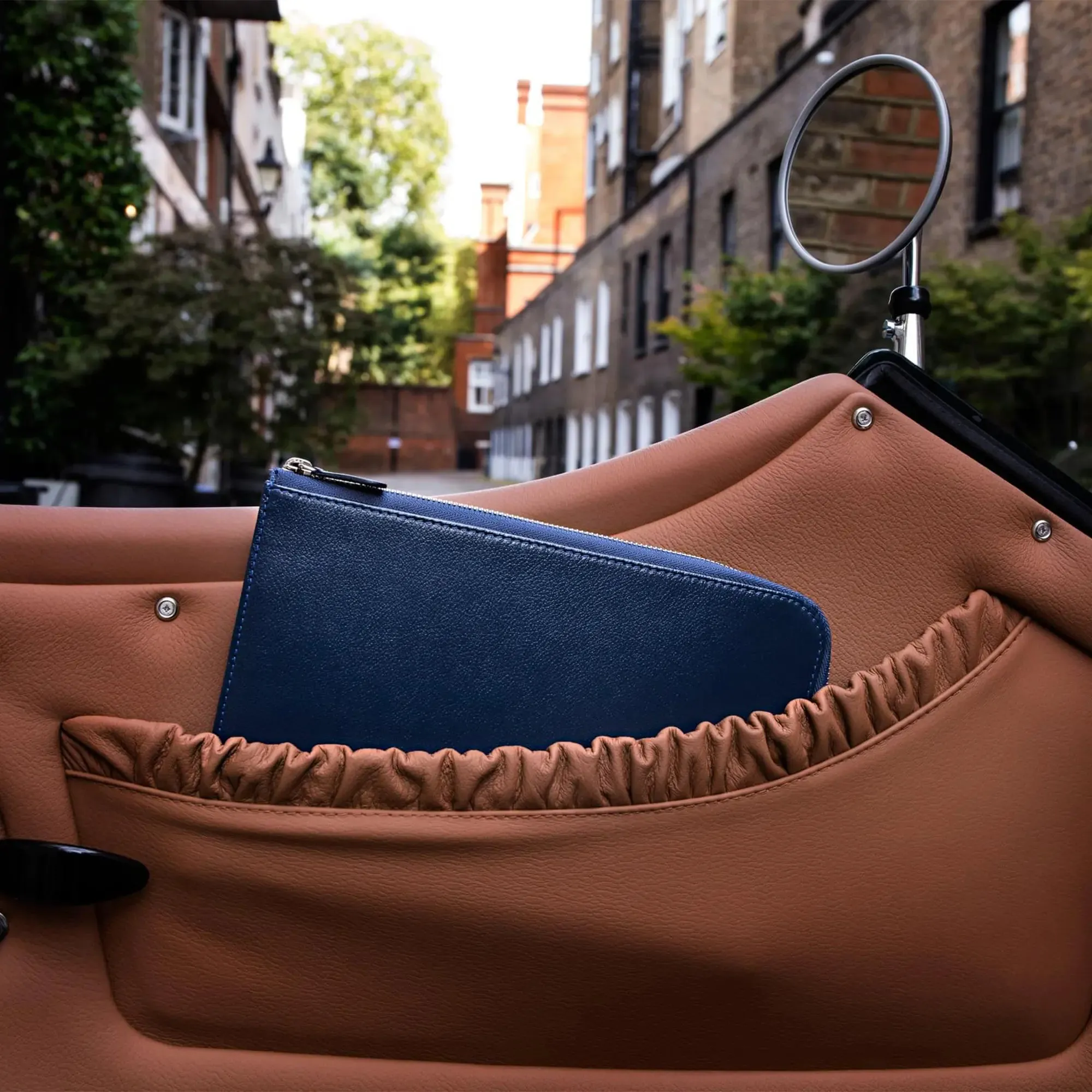 Capra Medium Zip Pouch