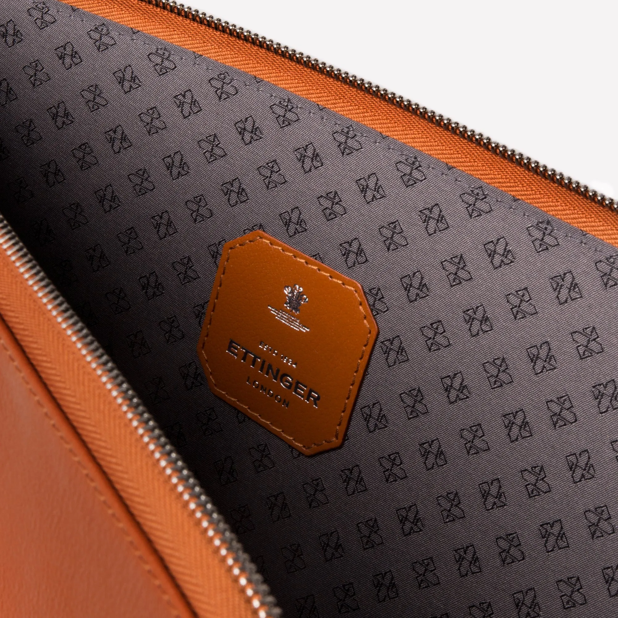 Capra Medium Zip Pouch