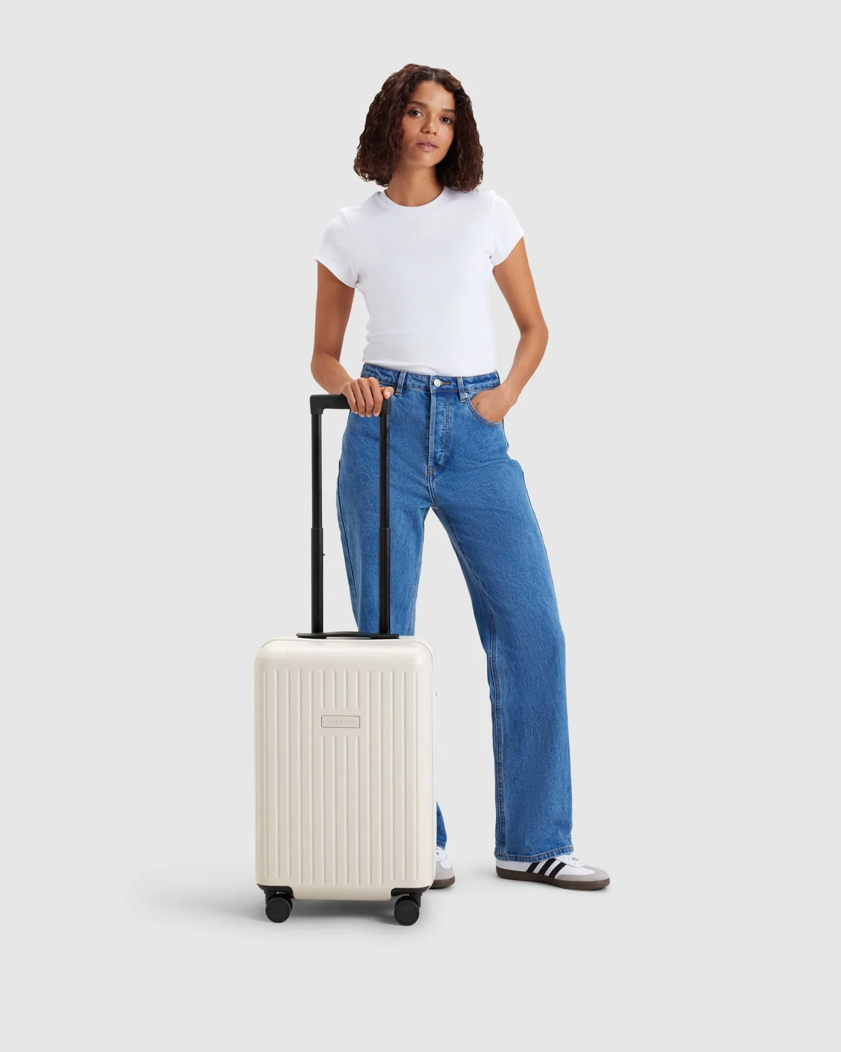 Carry On Expandable Suitcase - Oyster Beige
