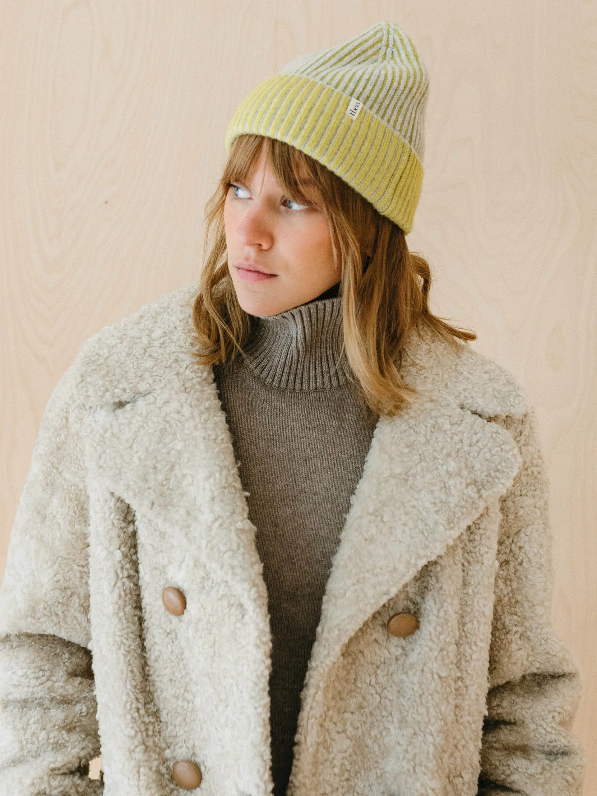 Cashmere an merino two-tone beanie in lime
