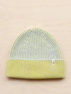 Cashmere an merino two-tone beanie in lime