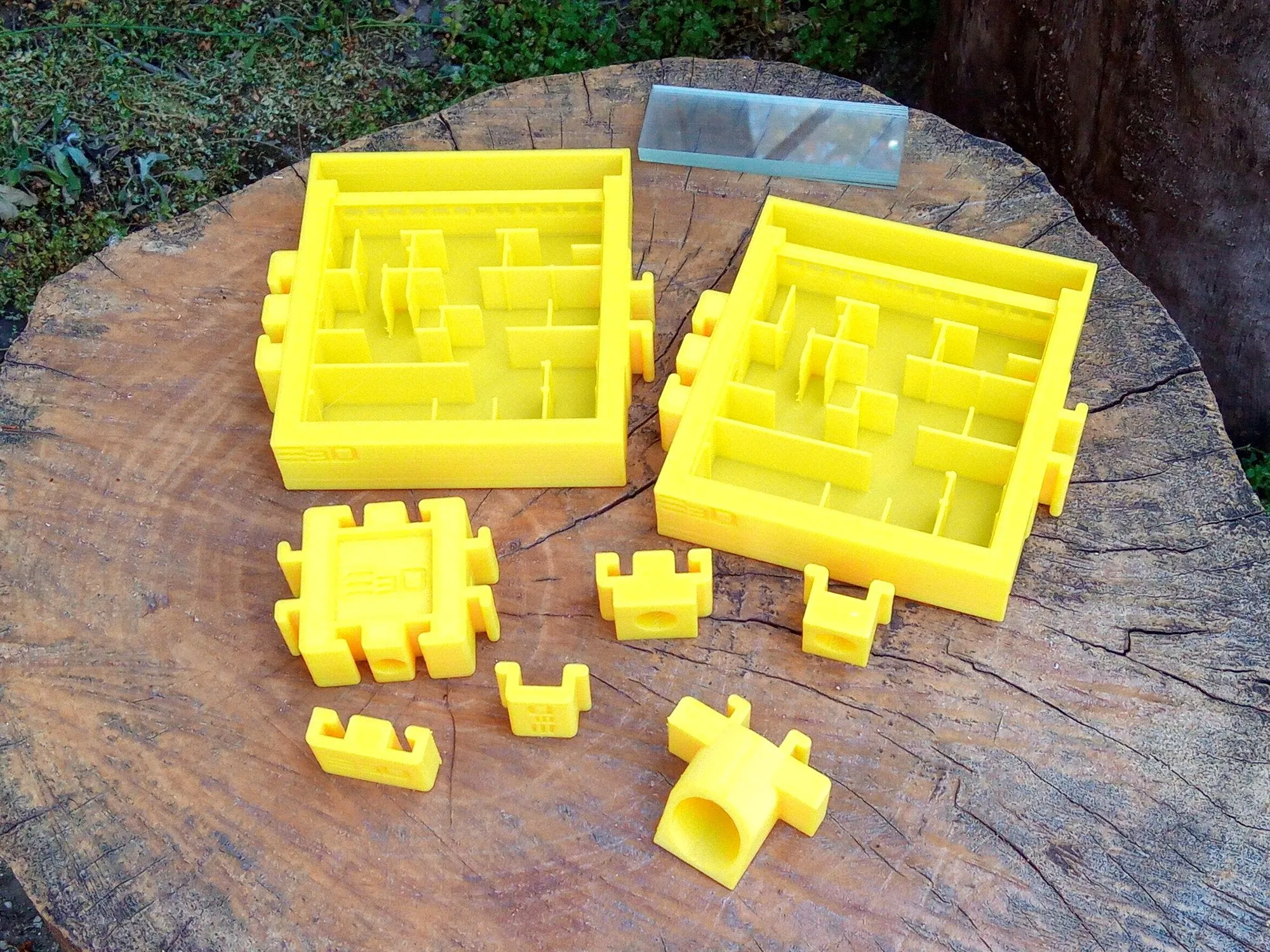 EveryThang3D Expandable Ant Farm (Formicarium) Large Ants Super Kit