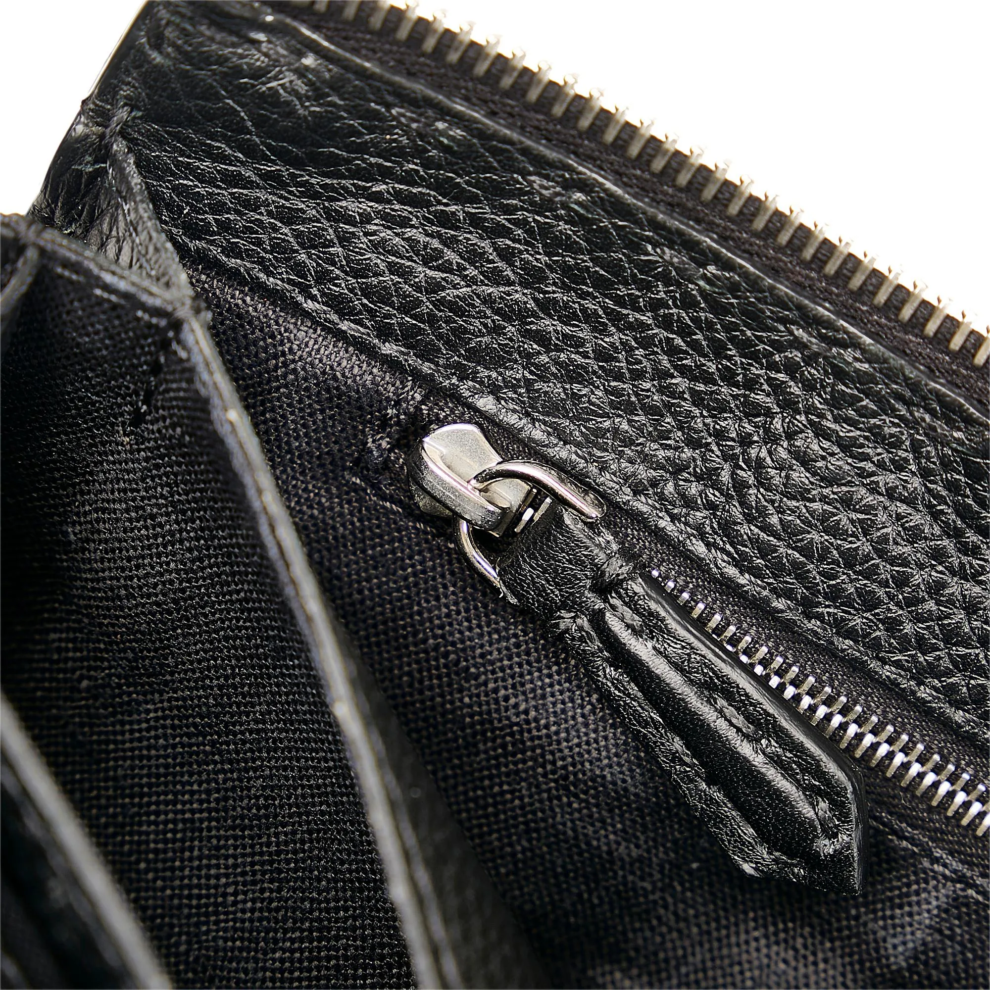 Fendi Selleria Clutch (SHG-37737)