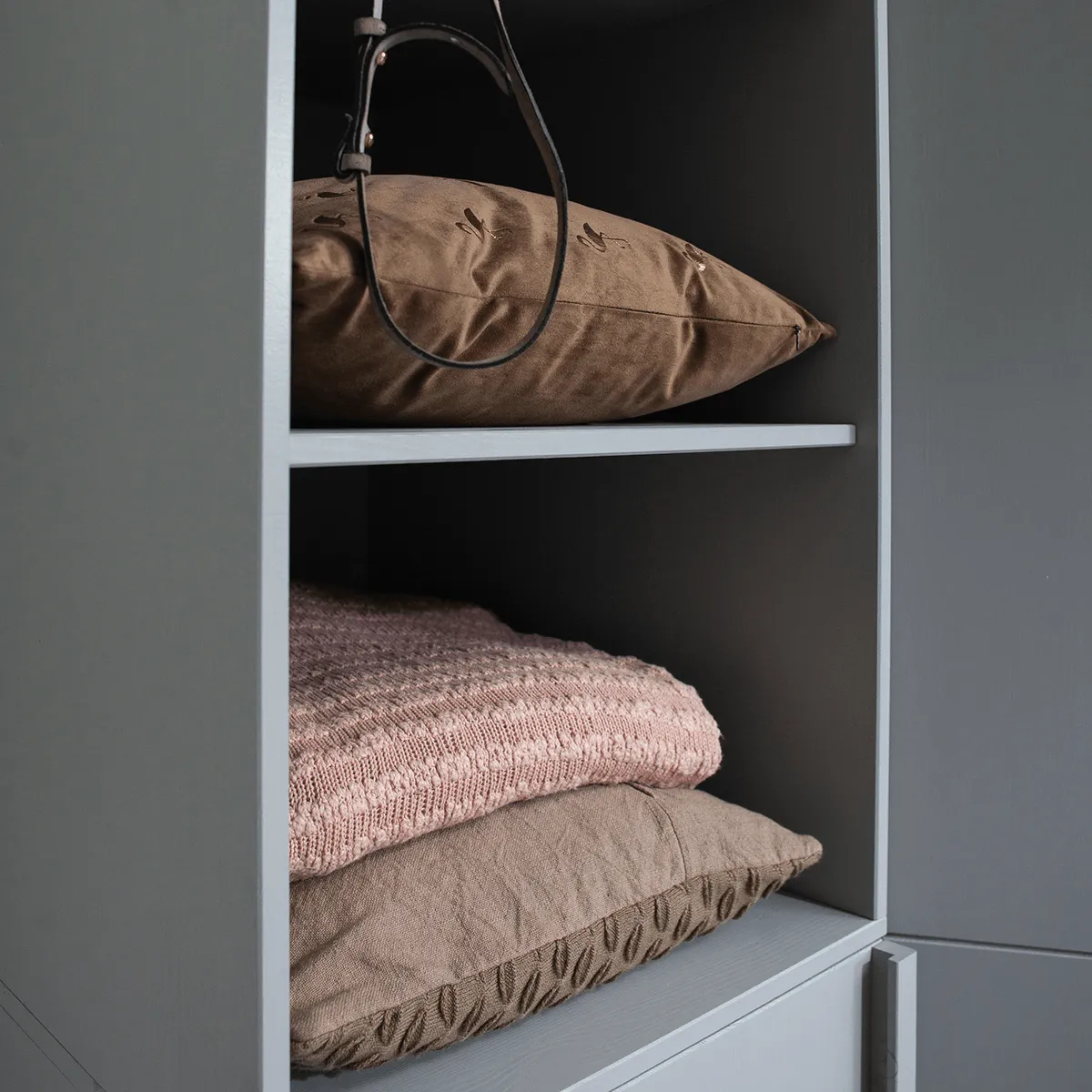 Pure Concrete Grey 1 Door Split Wardrobe