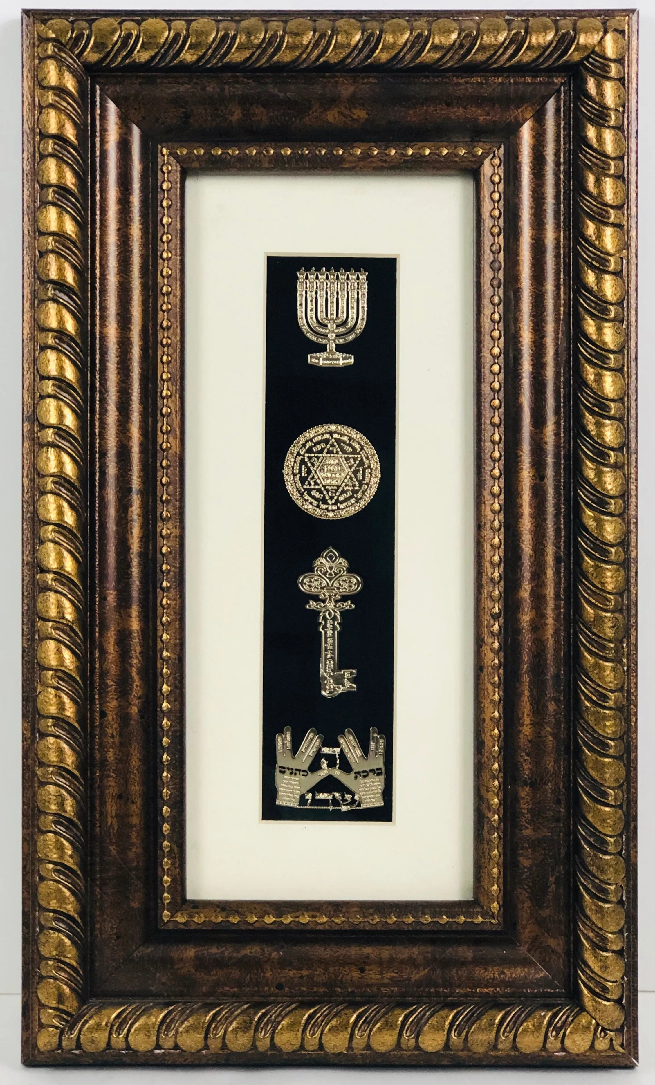 Set Hayeshuot Gold Art in Gold Frame Size 9x15"