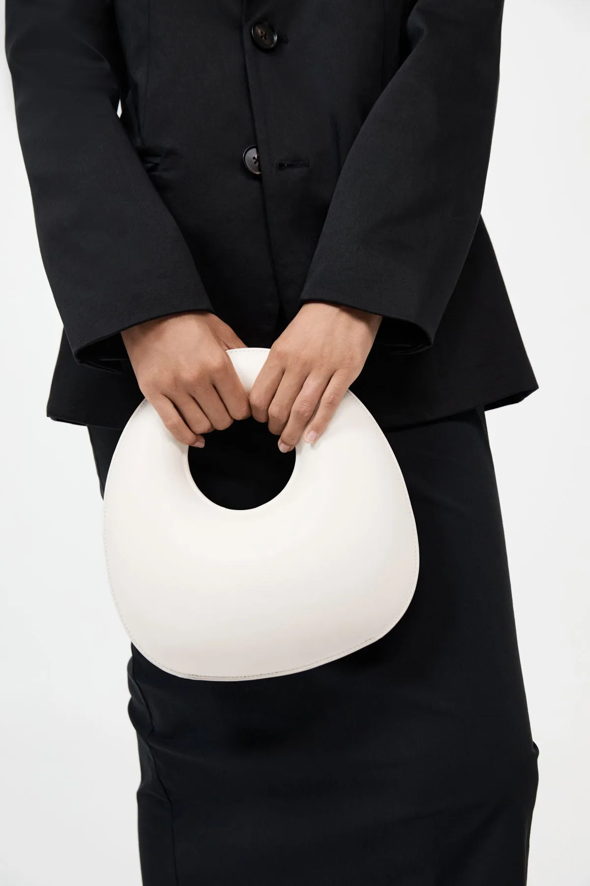 Shell Clutch - Tofu
