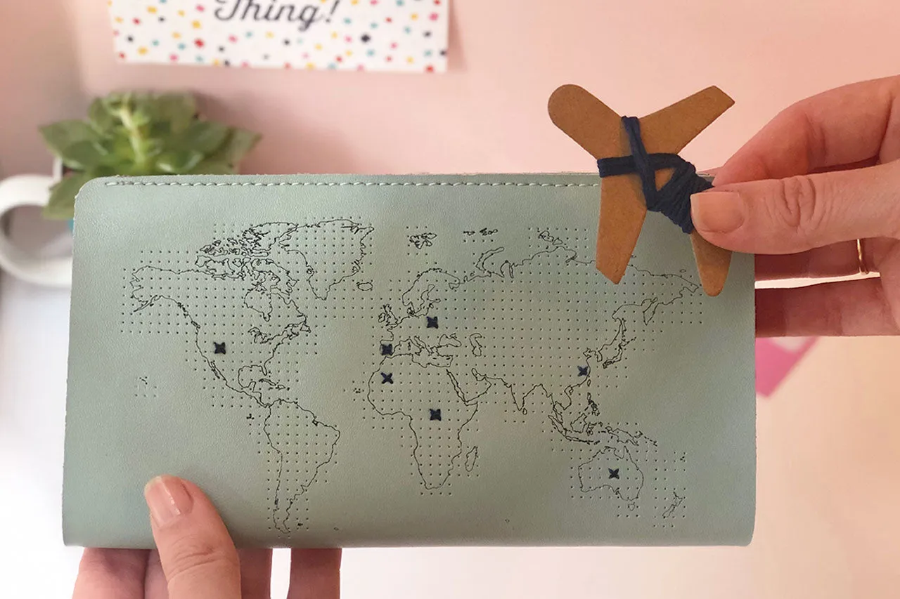 Stitch Travel Wallet - Mint