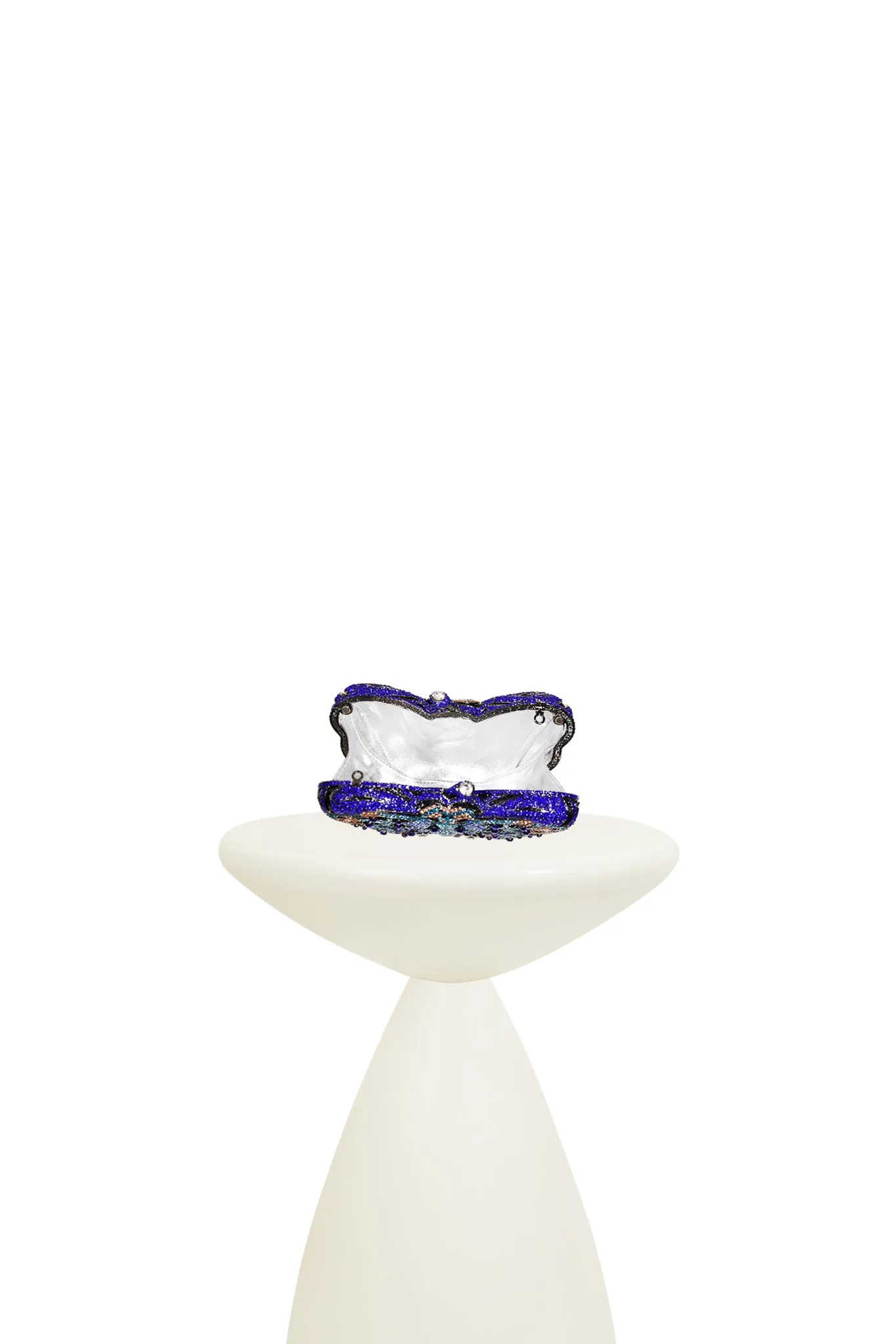 Vibrante Crystal Butterfly Clutch Bag