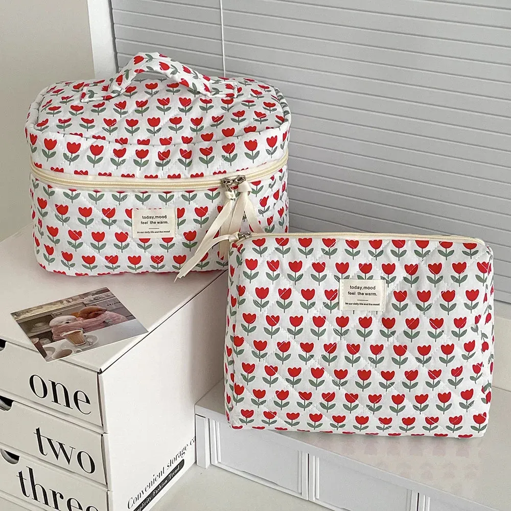 Vvsha Fashion Red Flower Makeup Quilting Bag Women Large Capacity Cosmetic Storage Handbag Pouch Ladies Girls Portable Clutch Bag