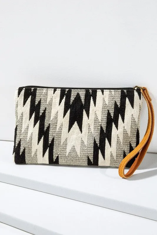WREN ETHNIC PATTERNED WRISTLET